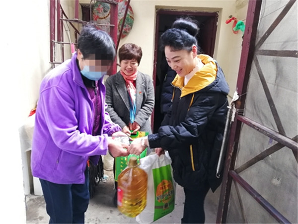 淮南：八公山區開展“巾幗暖人心”三八慰問活動