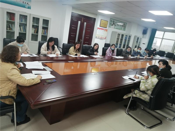 淮南市經開區經貿發展局組織召開區內新升規模以上工業企業統計業務培訓會