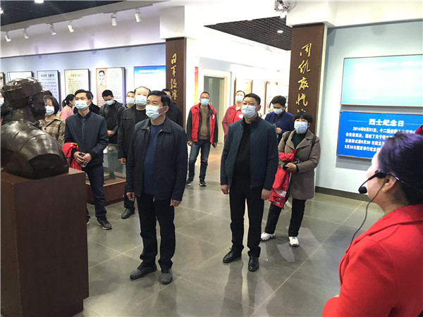 淮南市林業局開展“我們的節日&#8226;清明”緬懷英烈主題活動