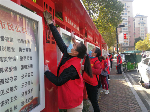 淮南高新區開展“雷鋒月·雷鋒日”愛國衛生運動